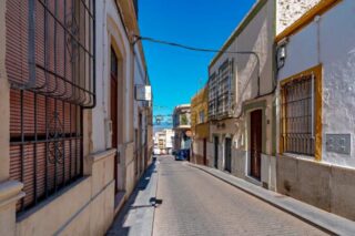 Alhama Avenida Pablo Picasso