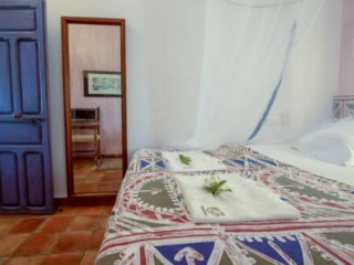CHAROs Interior-024