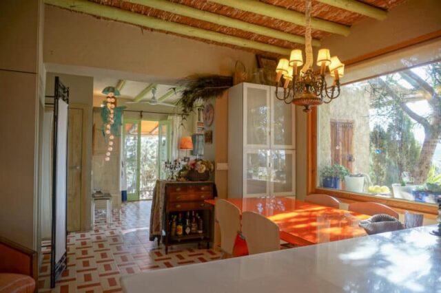 CHAROs Interior-081
