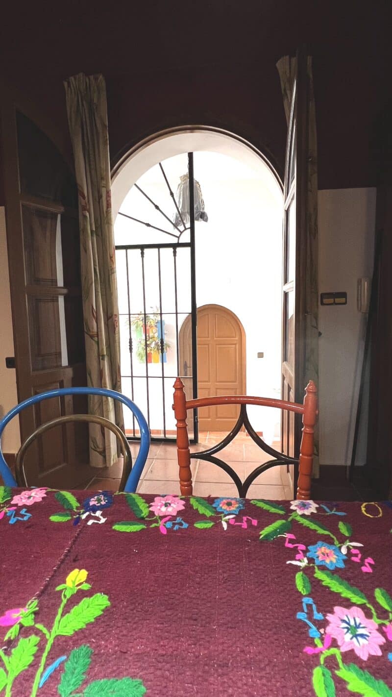 Cocina Bodega Patio - Casa Instinción