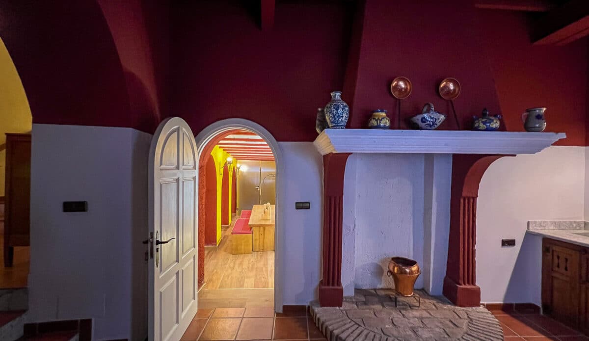 Casa Señorial Instincion - bodega con cocina