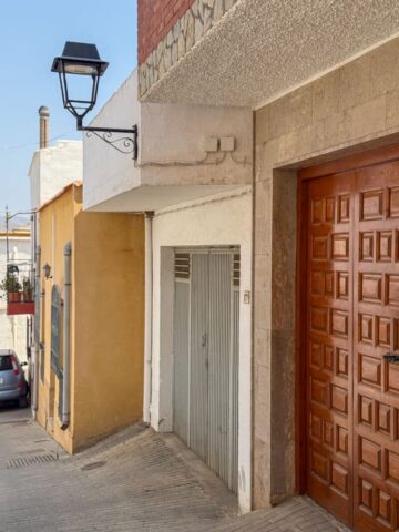 Garaje exterior