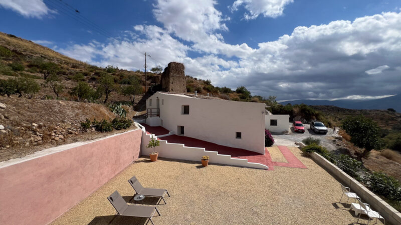 Fachada con Acueducto - Molino Mio Lucar Fachada con Acueducto y terraza - Molino Mio Lucar